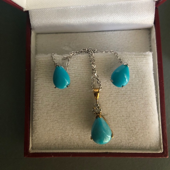 Necklace & earrings set - Picture 2 of 3